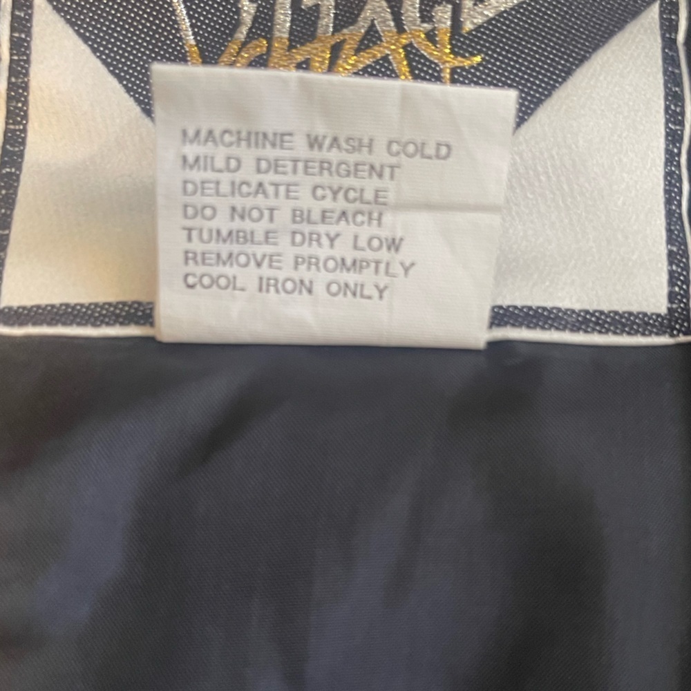 Hot Voltage ,vintage Jacket - Picture 8 of 8